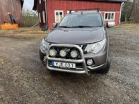 begagnad Mitsubishi L200 Dubbelhytt 2.4 IC/TC DI-D 4WD Euro 6