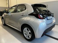 begagnad Toyota Yaris Hybrid CVT Euro 6