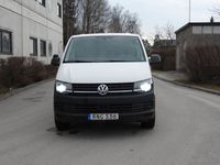 begagnad VW Transporter 2.0 TDI BMT Euro 6 L2 AUTOMAT DRAG