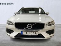 begagnad Volvo V60 T8 TE Momentum Edt 390hk VOC NaviPro Drag P-värm