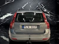 begagnad Volvo V50 1.8 Facelift Lågmil Fynd Dragkrok Nybesiktad 125hk