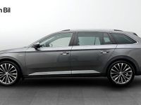 Begagnad Skoda Superb LAURIN & KLEMENT 156 HK (114 kW) 2022 Grå Kombi