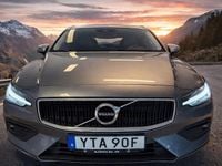 Begagnad Volvo V60 150 HK (110 kW) 2020 Kombi