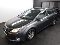 Begagnad Toyota Avensis 125 HK (91 kW) 2012 Grå Kombi