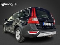 begagnad Volvo XC70 D5 AWD Aut Momentum Helskinn D-värmare Drag 185hk