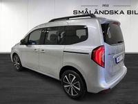 Begagnad Mercedes EQT200 90 kW (123 HK) 2023 Silver Minibuss