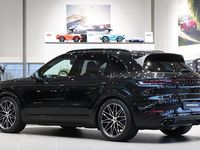 Begagnad Porsche Cayenne 2026 Svart SUV