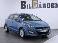 Begagnad Hyundai i30 Premium 110 HK (80 kW) 2012 Blå Halvkombi