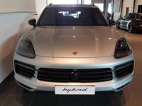 begagnad Porsche Cayenne E-Hybrid TipTronic S Euro 6 462hk 1950mil