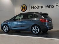 begagnad BMW 220 Active Tourer 225xe Sport Backkamera HUD HiFi 2018, Minibuss