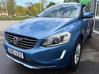 Begagnad Volvo XC60 Summum 181 HK (133 kW) 2015 Blå SUV