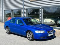 begagnad Volvo S60 R / R-Line / 300hk / 1 Ägare! / Lågmilare