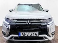 Begagnad Mitsubishi Outlander 224 HK (164 kW) 2020 Vit SUV