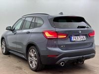 Begagnad BMW X1 Sport Line 220 HK (161 kW) 2022 Grå metallic SUV