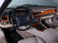 Begagnad Jaguar XJS 1993 Röd metallic Cab