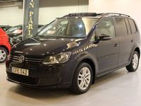 begagnad VW Touran 1.4TSI EcoFuel Automat 150hk Panorama Drag