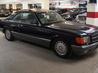 Begagnad Mercedes 500 245 HK (180 kW) 1986 Mörkblå
