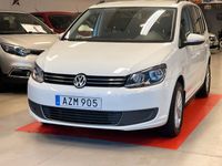 begagnad VW Touran 1.4TSI EcoFuel Automat Drag LågMil LågSkat