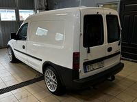 begagnad Opel Combo Van IP 1.3 CDTI ecoFLEX 75hk Drag