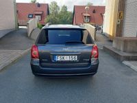 begagnad Toyota Avensis Kombi 2.2 D-CAT Euro 4