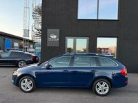 Begagnad Skoda Octavia Ambition 111 HK (81 kW) 2015 Blå Kombi