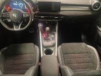 begagnad Alfa Romeo Tonale Veloce Plug-In Hybrid AWD 2023, SUV