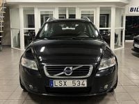 Begagnad Volvo V50 Momentum 116 HK (85 kW) 2012 Svart Kombi
