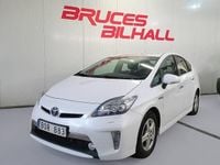 Begagnad Toyota Prius Plug-in Hybrid 136 HK (100 kW) 2012 Vit Halvkombi