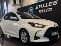 Begagnad Toyota Yaris Hybrid Active 116 HK (85 kW) 2023 Vit Halvkombi
