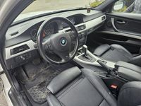 begagnad BMW 325 d Touring Harman/Kardon M-Ratt Navi Drag