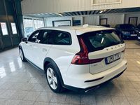 begagnad Volvo V60 CC D4 AWD Automat Momentum 1 ägare Moms