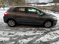 Begagnad Toyota Auris 132 HK (97 kW) 2012