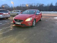 Begagnad Volvo V40 R-Design 115 HK (84 kW) 2014