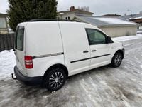 Begagnad VW Caddy 75 HK (55 kW) 2015 Vit Minibuss