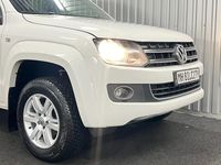 Begagnad VW Amarok Highline 180 HK (132 kW) 2015 Vit Pickup