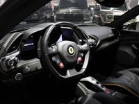 begagnad Ferrari 488 GTB 670HK Carbon-Seats Lifting Lågmil Svensksåld