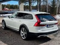 begagnad Volvo V90 CC D4 AWD Pro 190hk