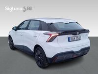 Begagnad MG MG4 EV 125 kW (170 HK) 2023 Vit Halvkombi