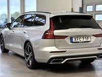 Begagnad Volvo V60 R-Design 340 HK (250 kW) 2021 Silver Kombi
