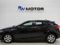 Begagnad Volvo V40 179 HK (131 kW) 2013 Svart Halvkombi