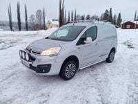 Begagnad Citroën Berlingo 99 HK (72 kW) 2015 Minibuss