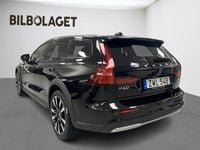 Begagnad Volvo V60 CC Plus 253 HK (186 kW) 2024 Svart Kombi
