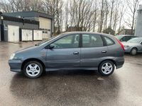 begagnad Nissan Almera Tino 1.8 Euro 3