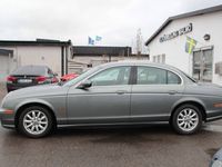 begagnad Jaguar S-Type 2.5 V6 * Nybesiktad * Lågmilare * Skinnklädsel