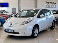 Begagnad Nissan Leaf SV 80 kW (109 HK) 2016 Vit Halvkombi
