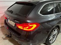 begagnad BMW 520 d xDrive Touring Innovation M Sport | Värmare | Drag 2018, Kombi