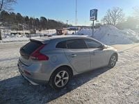 Begagnad Volvo V40 R-Design 177 HK (130 kW) 2013
