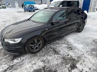 Begagnad Audi A6 S-Line 177 HK (130 kW) 2012 Svart Kombi