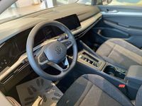 begagnad VW Golf VIII Sportscombi 1.5 eTSI130 DSG