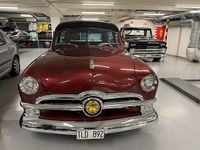 Begagnad Ford Deluxe 239 HK (175 kW) 1950 Grå Kombi